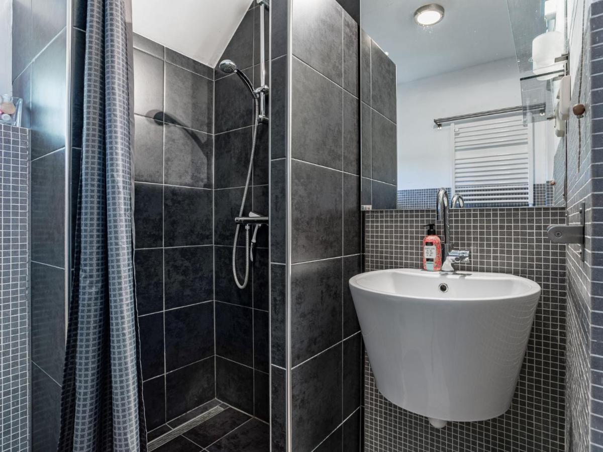 Holiday Home Tuinzicht By Interhome Zuid-Beijerland Экстерьер фото