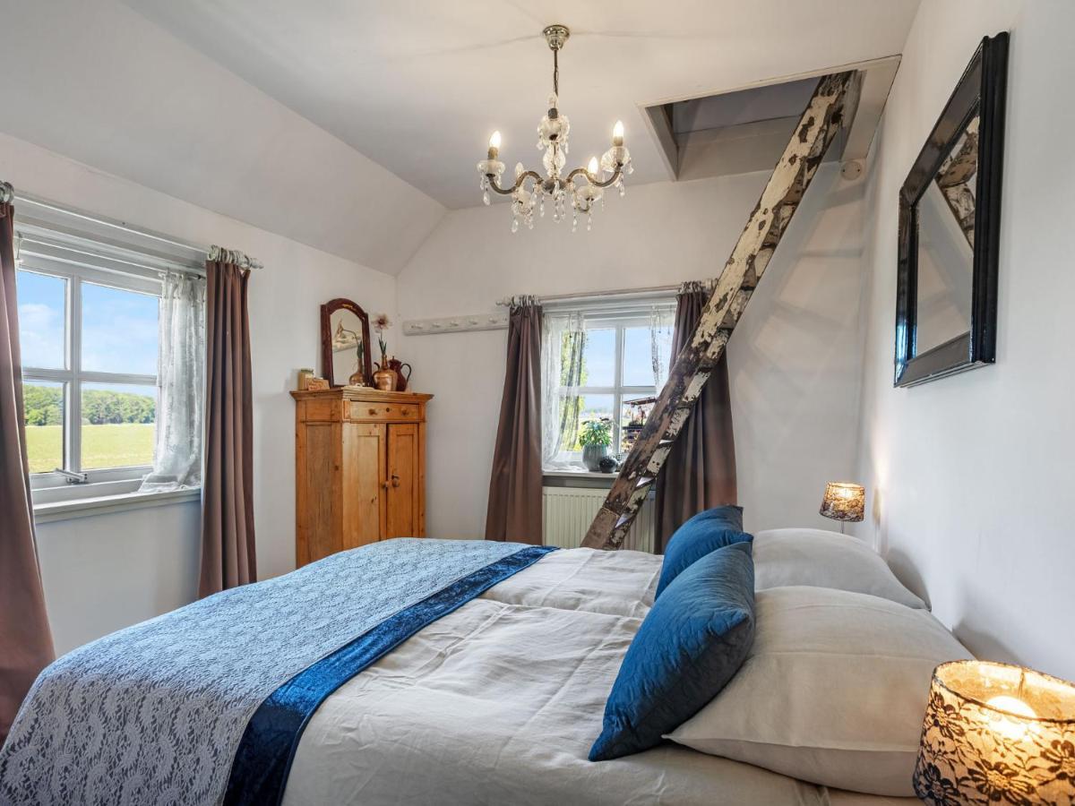 Holiday Home Tuinzicht By Interhome Zuid-Beijerland Экстерьер фото